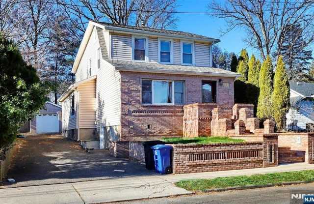 135 7th Street photos photos