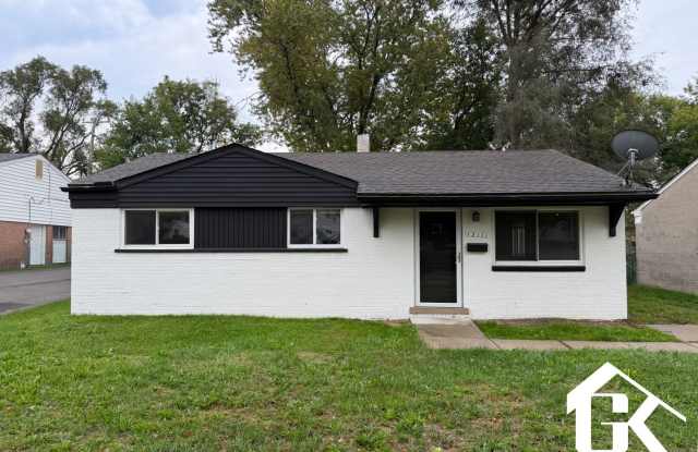 FULLY UPDATED 3 bed Home w New Appliances in Oak Park! Gallery 1