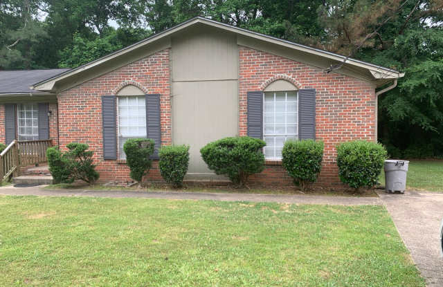 COMING SOON! MOVE IN SPECIAL- $0 SECURITY DEPOSIT! REDUCED APPLICATION FEES~$25!!! - 857 Old Trail Road, Birmingham, AL 35215 COMING SOON! MOVE IN SPECIAL- $0 SECURITY DEPOSIT! REDUCED APPLICATION FEES~$25!!! - 857 Old Trail Road, Birmingham, AL 35215
