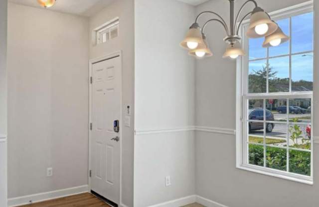 2 Bedroom Townhome in Riverview photos photos