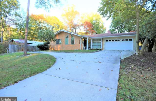 9705 FERNWOOD ROAD - 9705 Fernwood Road, North Bethesda, MD 20817