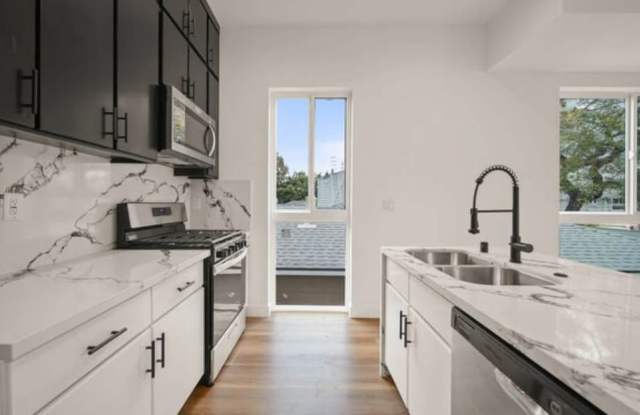 8664 Cadillac Avenue photos photos