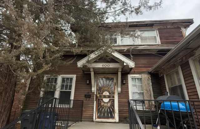 600 Welch Blvd photos photos