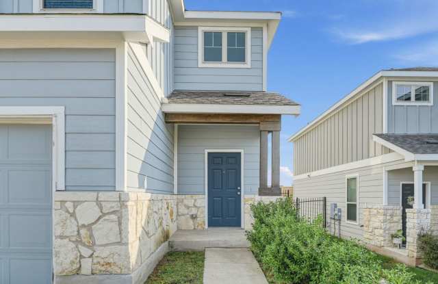 Charming 3BR House in Manor Gallery 4