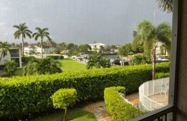 Cozy Condo in Waterfront Island Complex-Available NOW for 12 Month Tenant photos photos