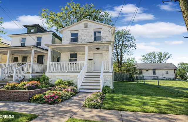 1312 Mattison Avenue photos photos