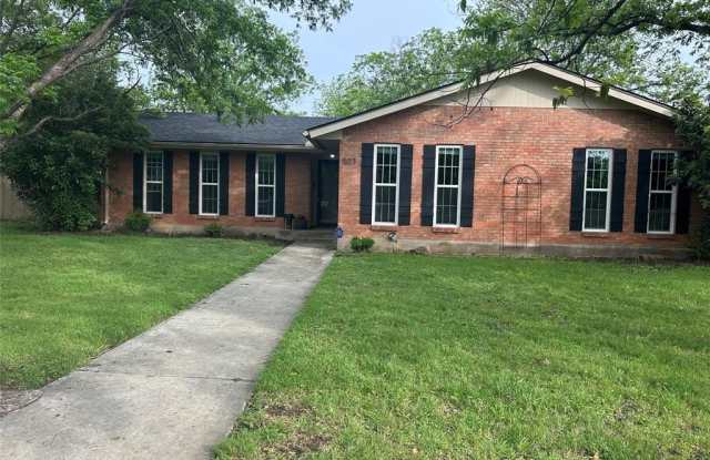 503 Oak Trail photos photos