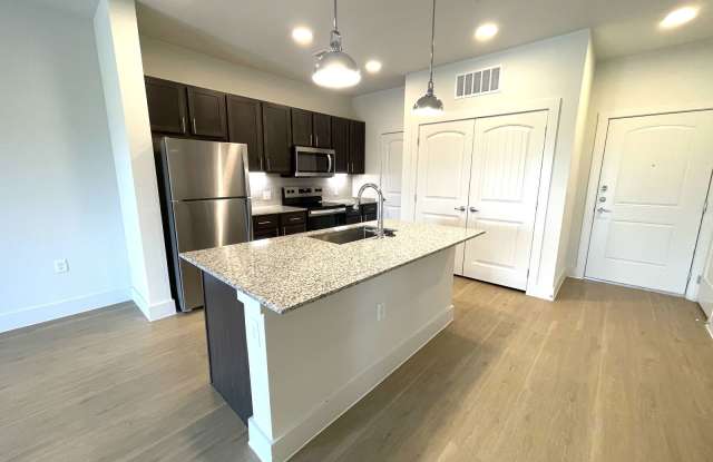 350 Star Ranch Boulevard North photos photos