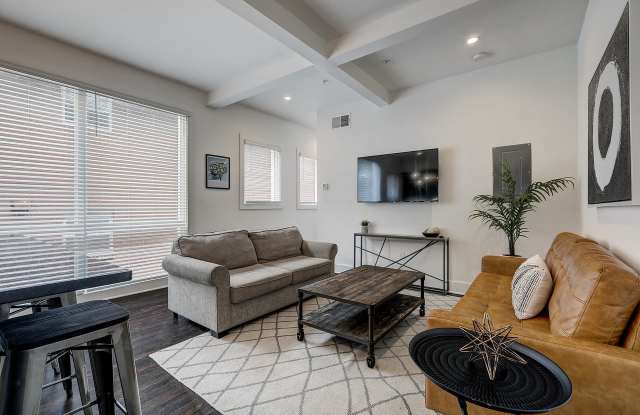 940 Piedmont Ave NE photos photos