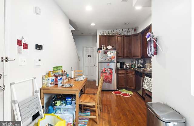 2024 N CARLISLE Street Gallery 3