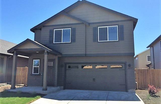 Beautiful 3 Bed/2.5 Bath Home in SE Bend - Azalia Ave photos photos Beautiful 3 Bed/2.5 Bath Home in SE Bend - Azalia Ave photos photos