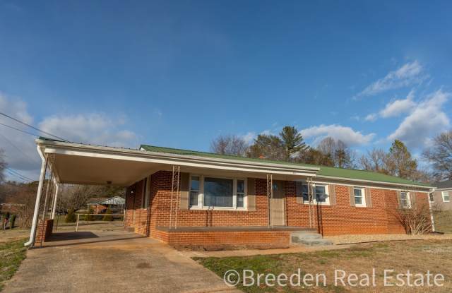 212 North Carolina 126 - 212 North Carolina 126, Burke County, NC 28655