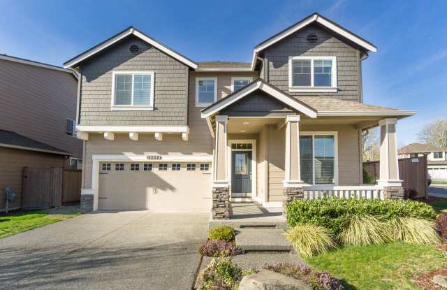 13924 173rd Pl SE - 13924 173rd Place Southeast, East Renton Highlands, WA 98059