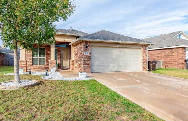 3209 Ranchland Dr - 3209 Ranchland Drive, Midland, TX 79705 3209 Ranchland Dr - 3209 Ranchland Drive, Midland, TX 79705