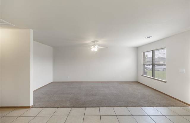 301 East Marietta Court Gallery 4