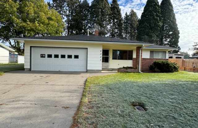 Beautiful 3 bed home in great neighborhood! photos photos