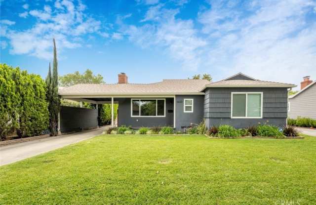 6633 Costello Avenue photos photos