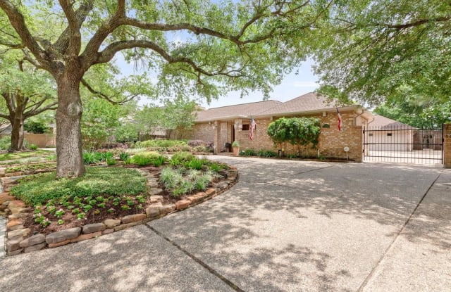 1327 E Brooklake Drive - 1327 East Brooklake Drive, Houston, TX 77077