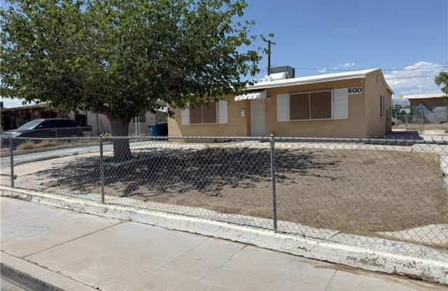 600 Alexander Avenue photos photos