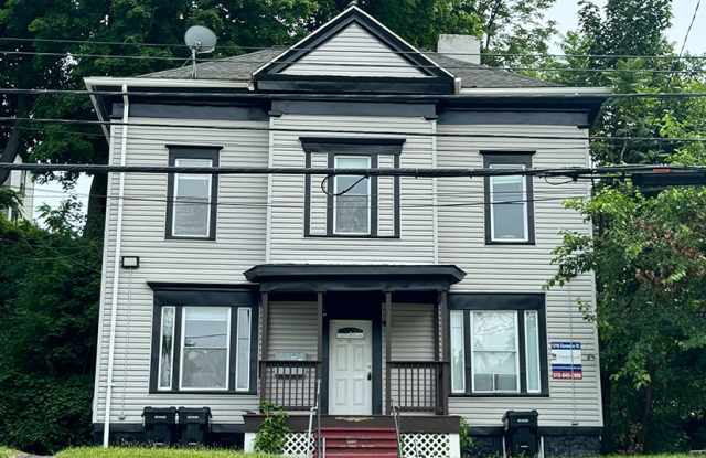 1316 E Genesee St Apt 2 - 1316 East Genesee Street, Syracuse, NY 13210