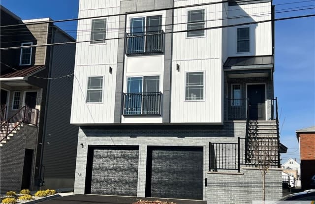 317 Doyle Street - 317 Doyle Street, Elizabeth, NJ 07206