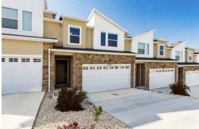 4428 Hill Shadow Way photos photos