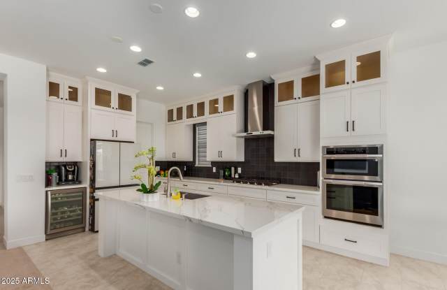 11015 E Texas Avenue photos photos