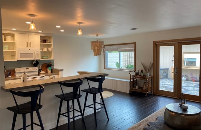 9942 Barranca Circle - 9942 Barranca Circle, Huntington Beach, CA 92646