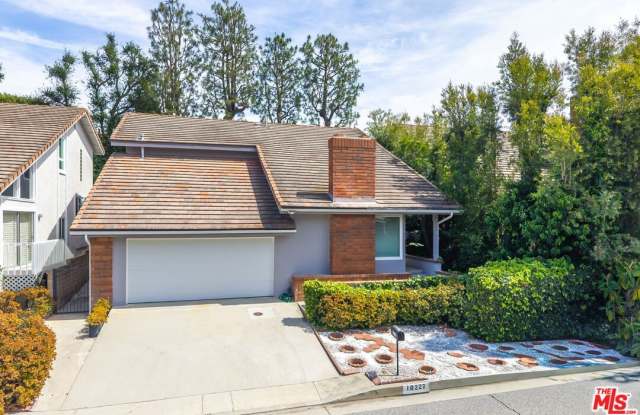 10227 Autumn Leaf Cir photos photos