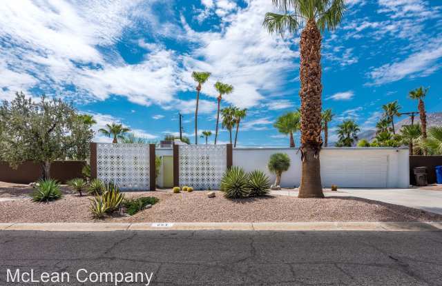 653 E Spencer Drive - 653 East Spencer Drive, Palm Springs, CA 92262