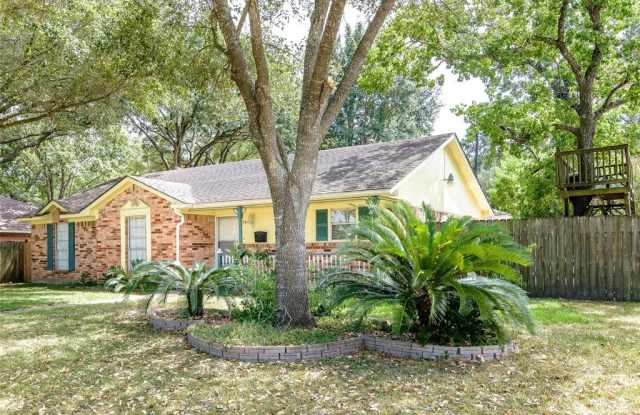 5815 Iris Lane Gallery 3