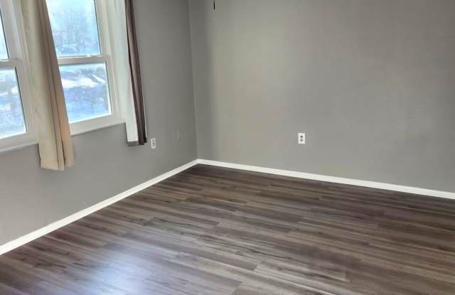 2378 Grove Valley Avenue Gallery 4