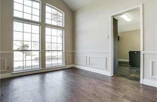 1341 Oak Harbor Boulevard Gallery 4