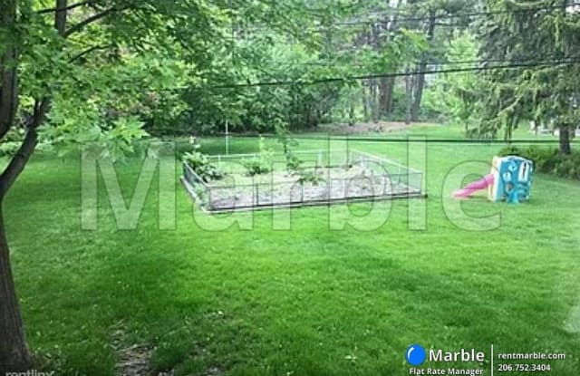 6116 Hansen Rd - 6116 Hansen Road, Edina, MN 55436