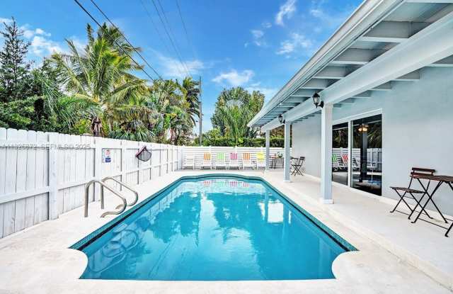1018 Adams Street, Hollywood, FL 33019 Gallery 3