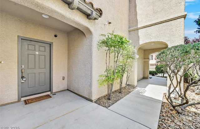 11825 Orense Drive Gallery 2