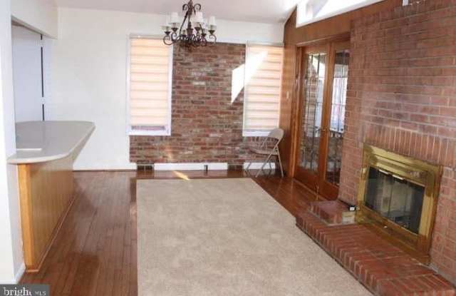 4127 ANACOSTIA Avenue NE Gallery 1