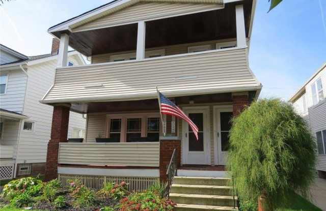 2126 Richland Avenue Gallery 2