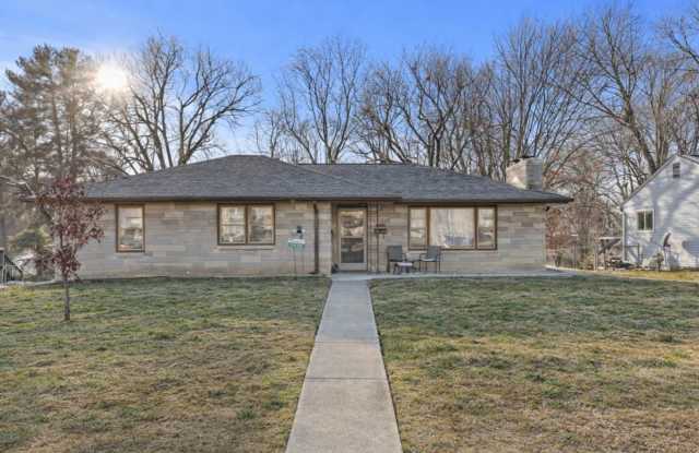 Beautiful 3 bedroom house on Bloomington's Eastside - Available Now! photos photos Beautiful 3 bedroom house on Bloomington's Eastside - Available Now! photos photos