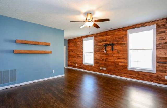 4218 Pearson Drive Gallery 3