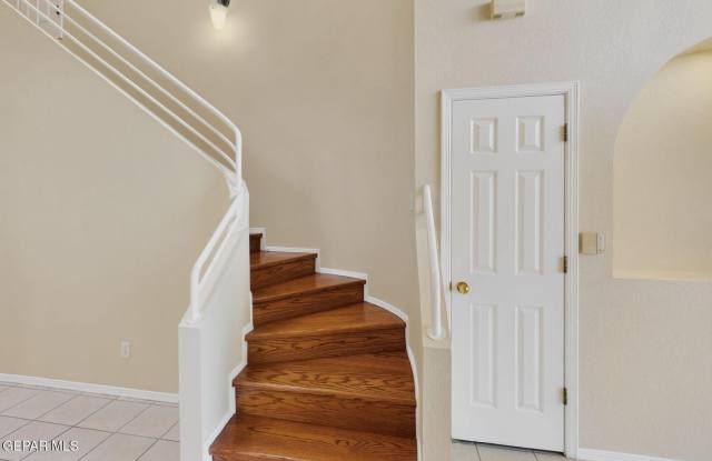 6017 OJO DE AGUA Drive Gallery 2