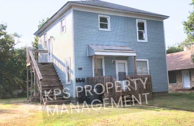 665 South Kansas Street - 3 photos photos 665 South Kansas Street - 3 photos photos