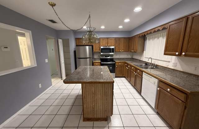 1506 Heartwellville Street NW Gallery 4