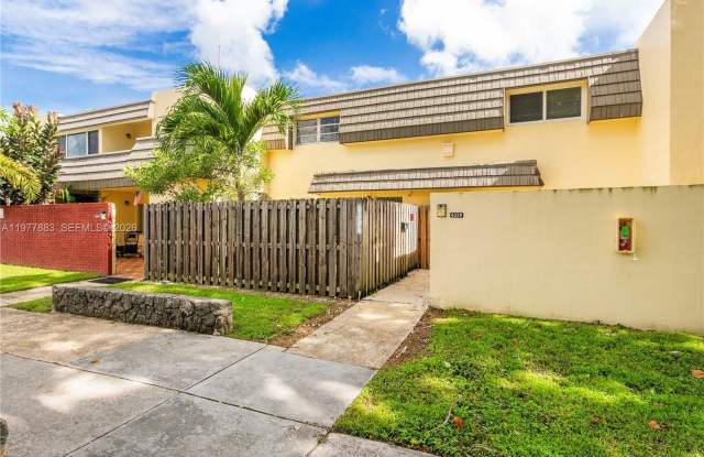 8329 SW 137th Ave photos photos