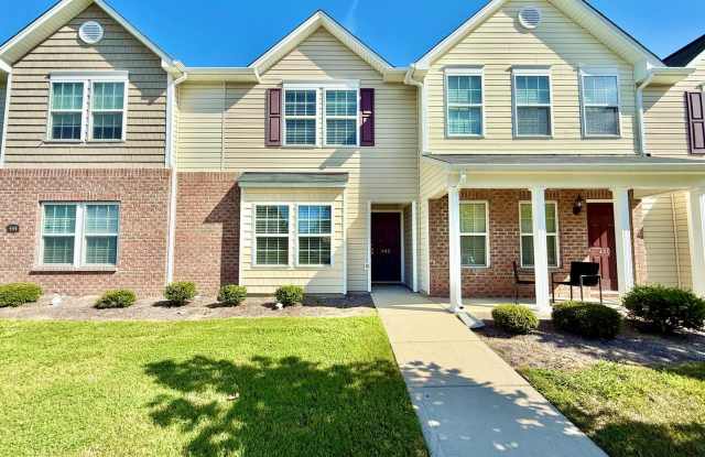 Beautiful 2 Bed 2.5 Bath townhome located in High Point photos photos