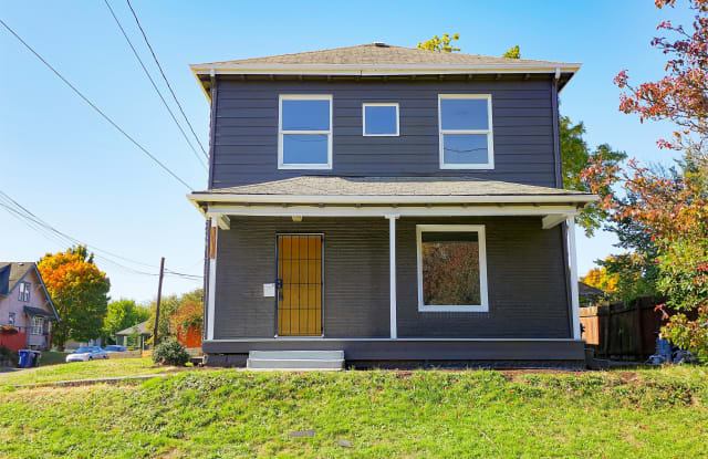 1016 S Anderson St, Tacoma 98405 - 1016 South Anderson Street, Tacoma, WA 98405