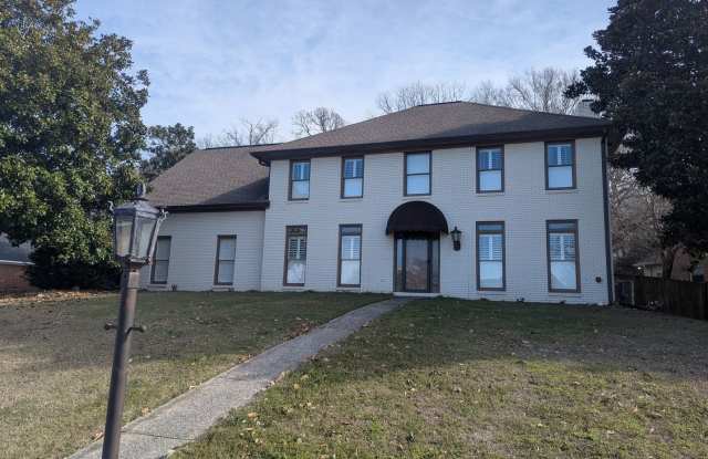 Spacious 4 bedroom 3.5 bath Home in Mallard Creek photos photos