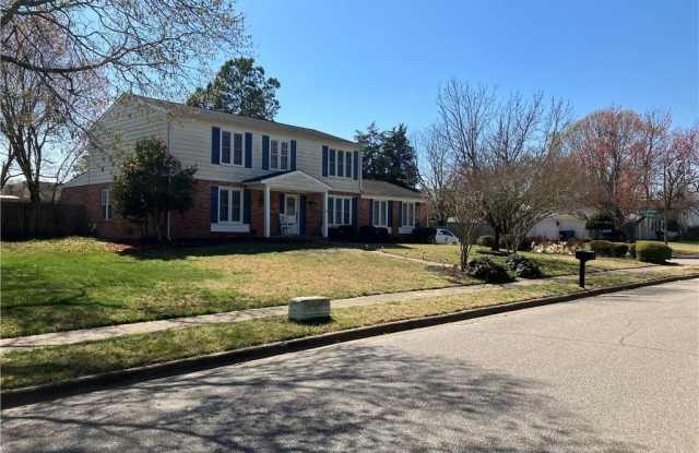 2225 N Wolfsnare Drive photos photos