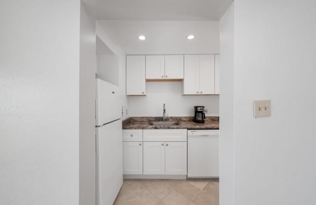 3723 Lower Honoapiilani Rd Apt G1004 Gallery 3
