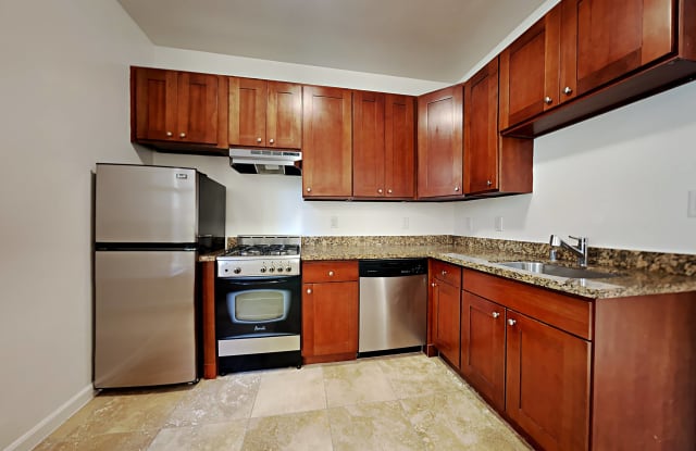 1565 Washington Street photos photos